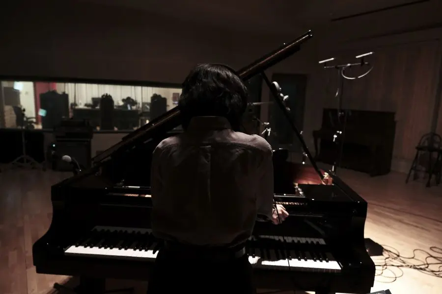 Jeon Jin Hee『Without Anyone Knowin』THCD666